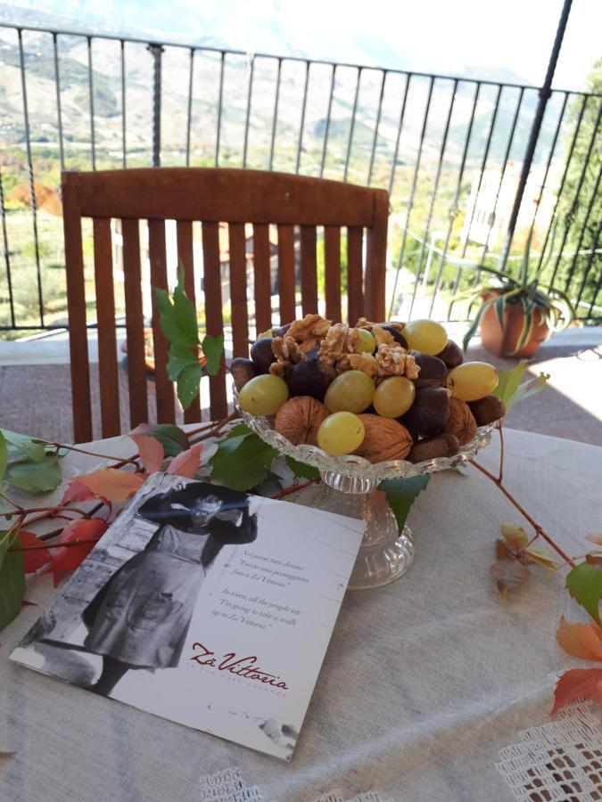 B&B "Za' Vittoria"#Lagodibomba Dış mekan fotoğraf