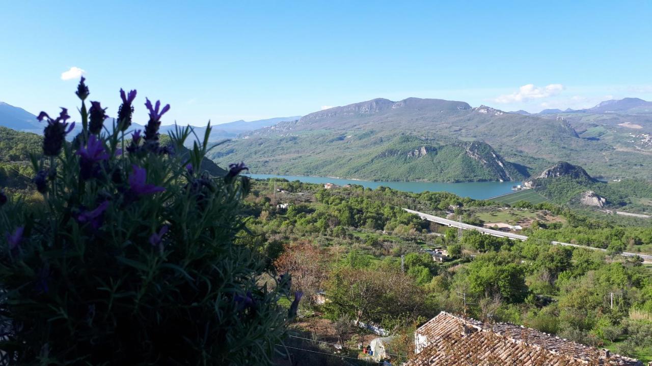 B&B "Za' Vittoria"#Lagodibomba Dış mekan fotoğraf