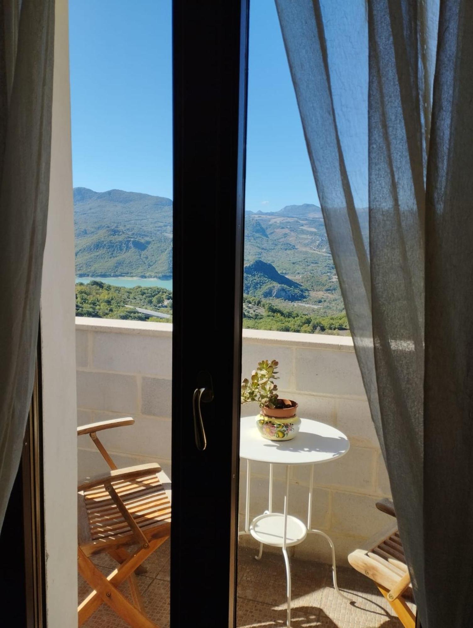 B&B "Za' Vittoria"#Lagodibomba Dış mekan fotoğraf